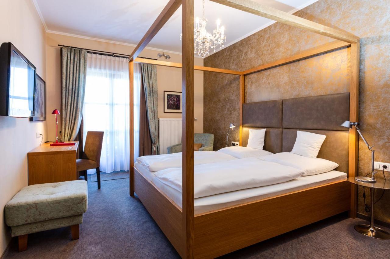 Landhotel Gottinger ヴァルトキルヒェン エクステリア 写真